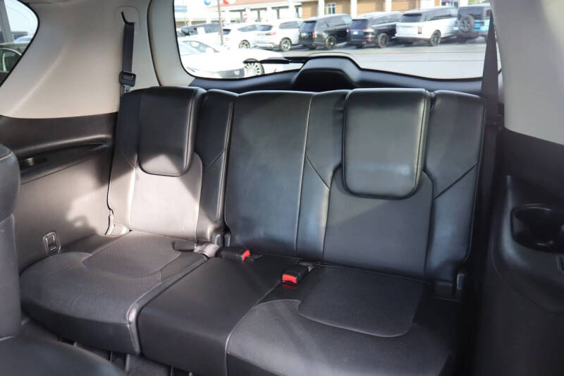 2019 Infiniti QX80 Luxe