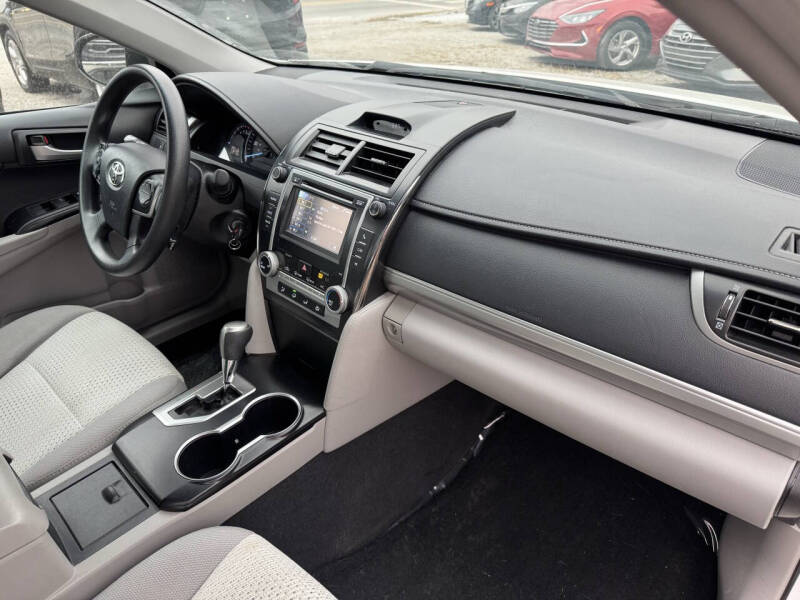 2013 Toyota Camry LE