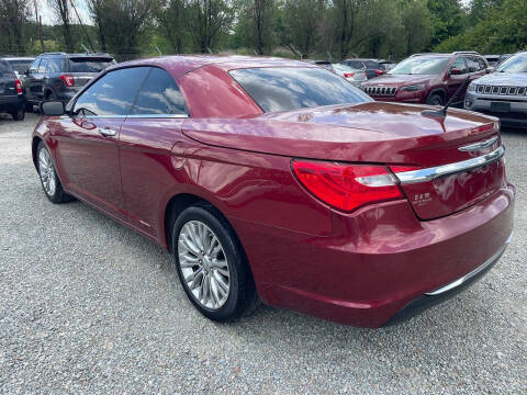 2013 Chrysler 200 Limited
