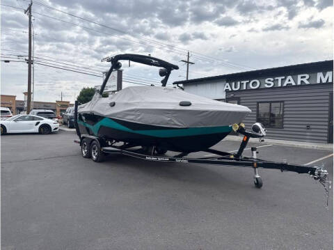 2023 Malibu 22 LSV