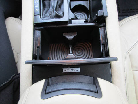 2016 Ford Taurus SEL