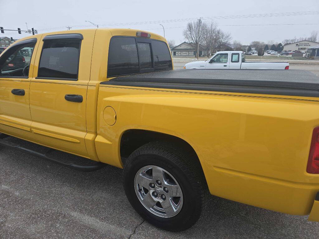 2006 Dodge Dakota 27