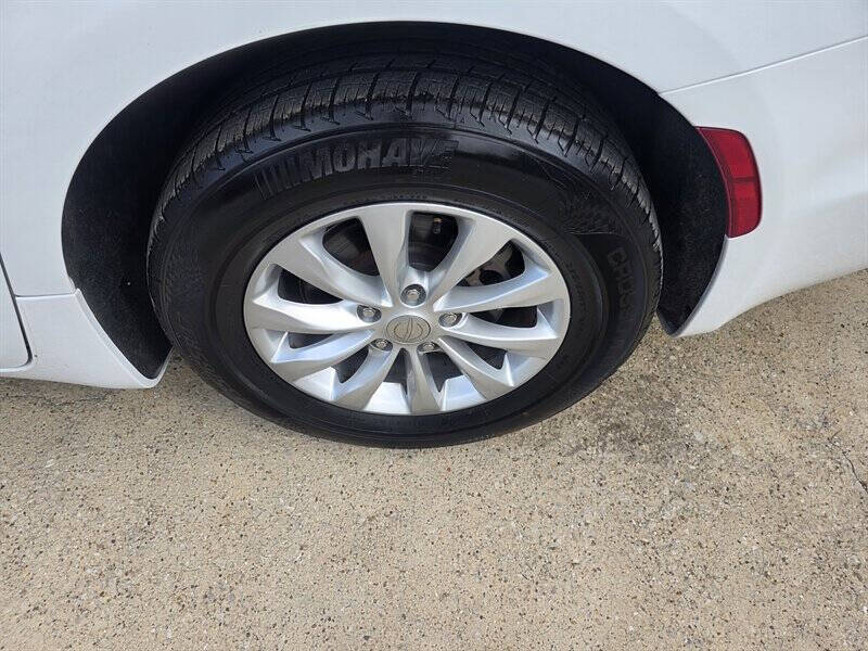 2019 Chrysler Pacifica Touring L