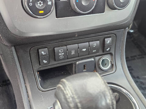 2016 GMC Acadia SLE-2