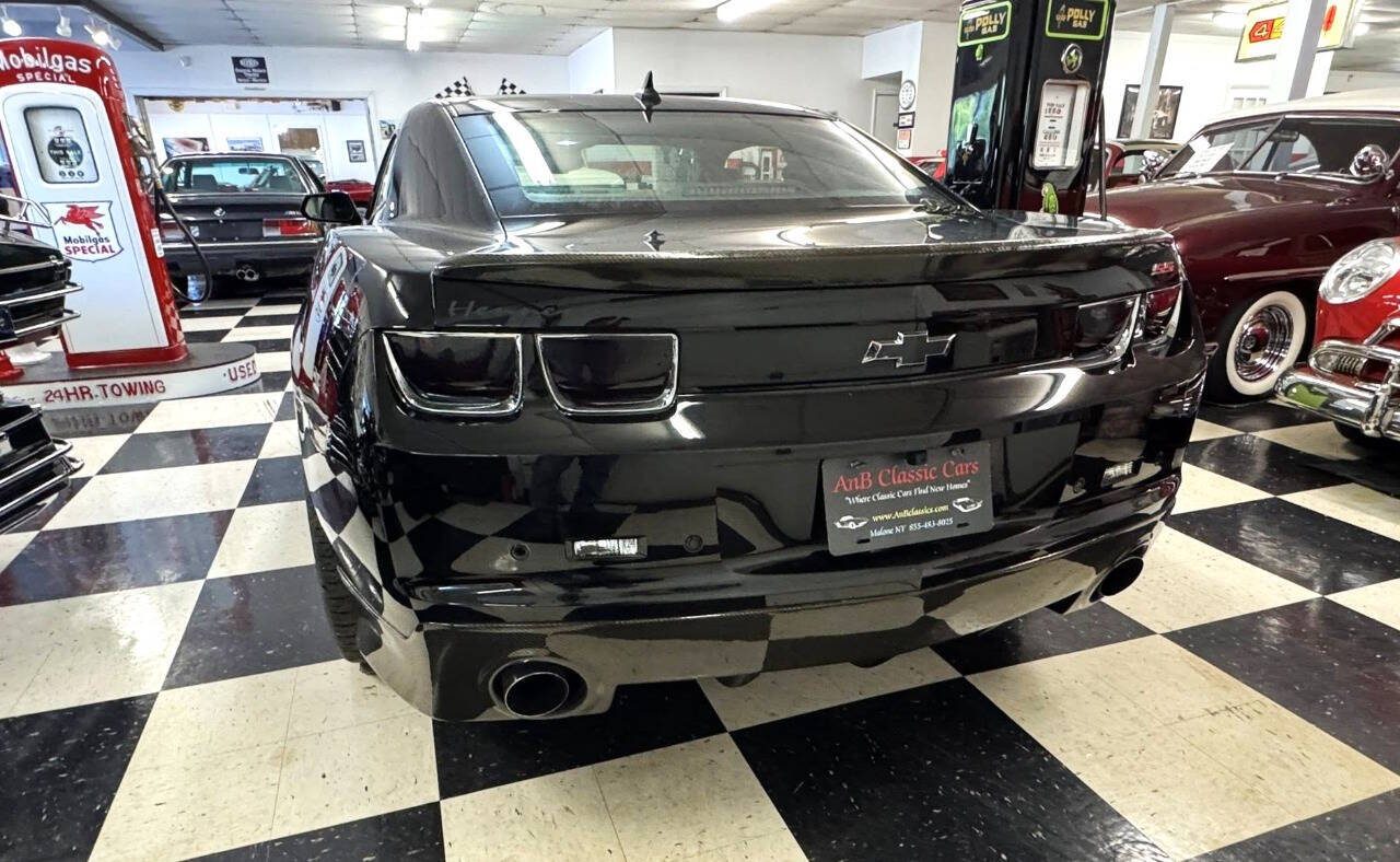 2011 Chevrolet Camaro 43