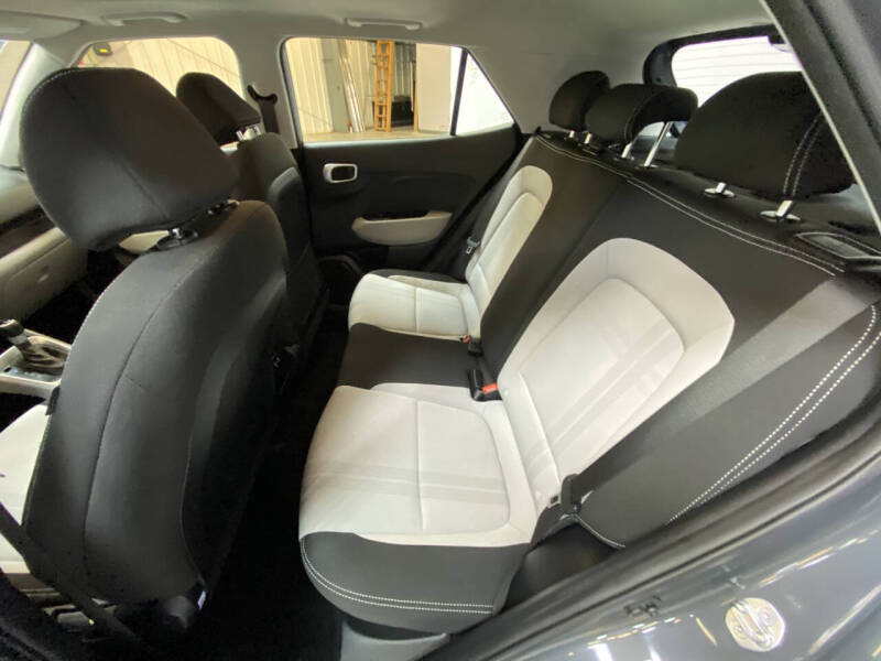 2024 Hyundai Venue SEL