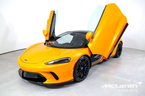 2023 McLaren GT