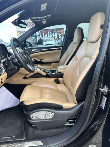 2016 Porsche Cayenne