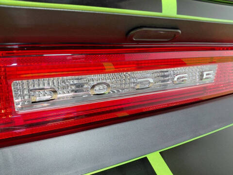 2011 Dodge Challenger SRT8 392