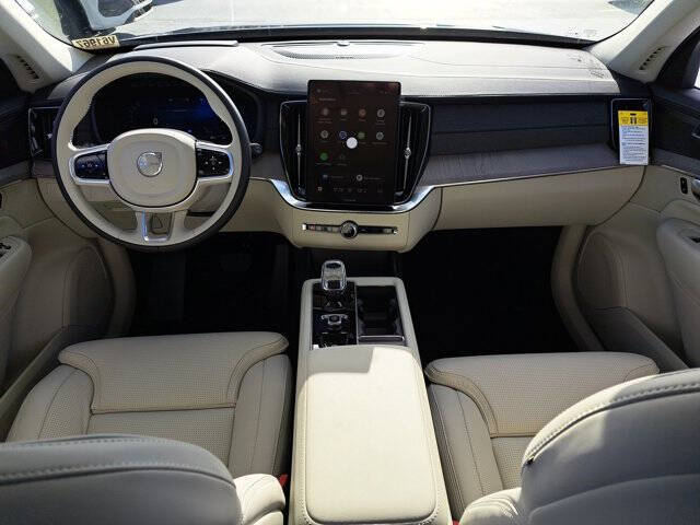 2026 Volvo XC90 B6 Ultra 7P