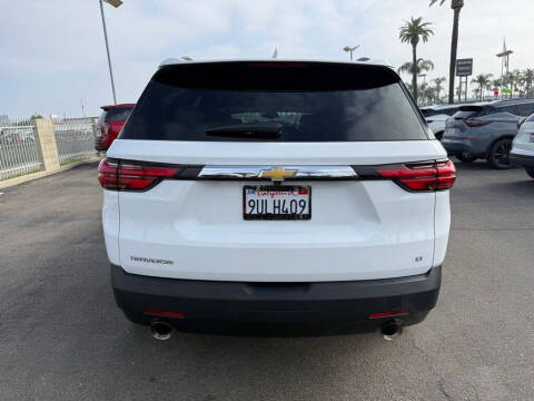 2023 Chevrolet Traverse LT