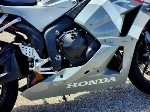 2025 Honda CBR600RR