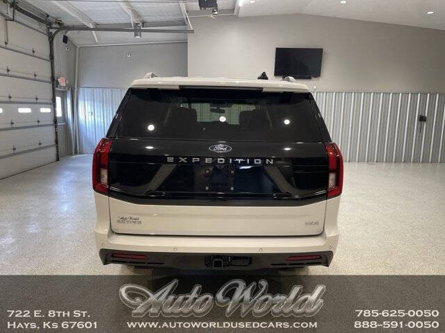 2025 Ford Expedition MAX Active