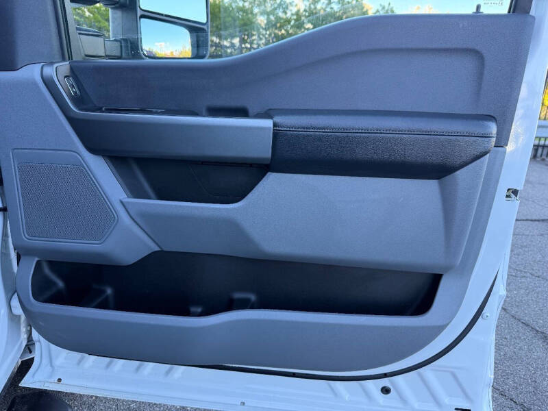 2025 Ford F-350 Super Duty XLT