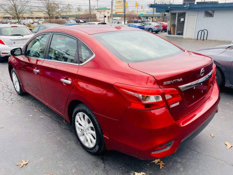 2018 Nissan Sentra SV photo 5