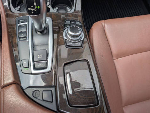 2013 BMW 5 Series 528i