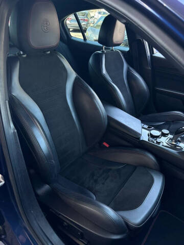 2018 Alfa Romeo Giulia Quadrifoglio