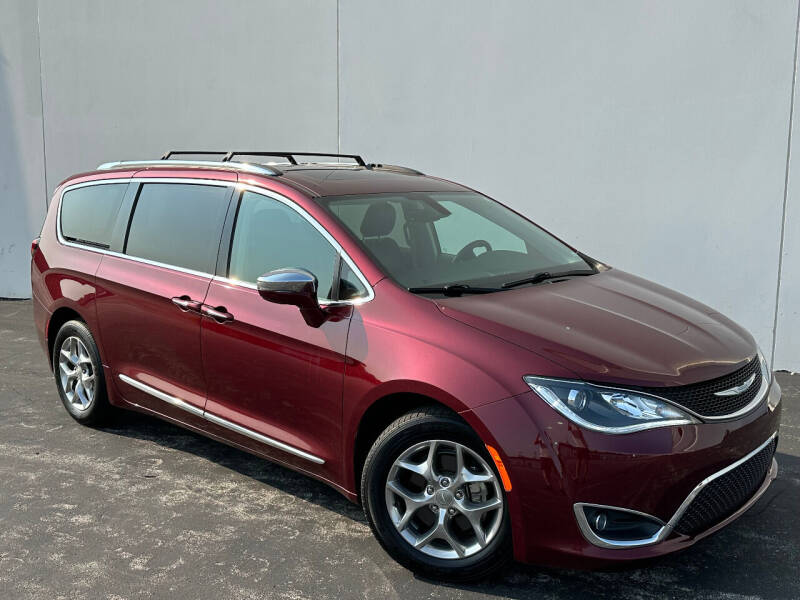 2018 Chrysler Pacifica for sale at Westport Auto in Saint Louis MO