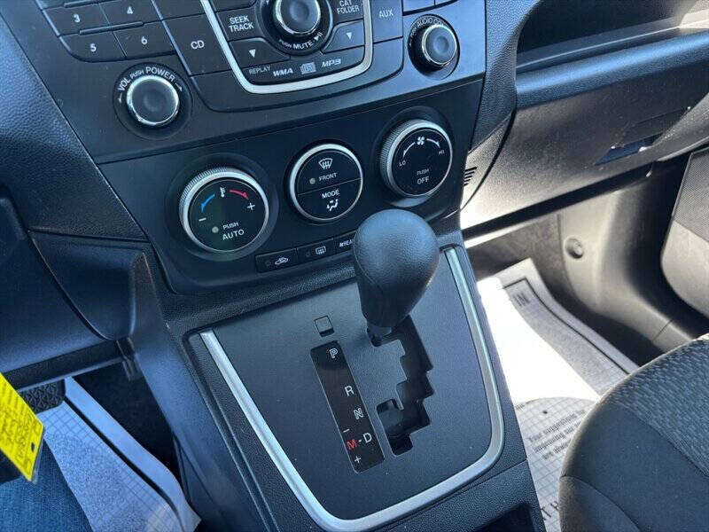 2012 Mazda MAZDA5 Sport