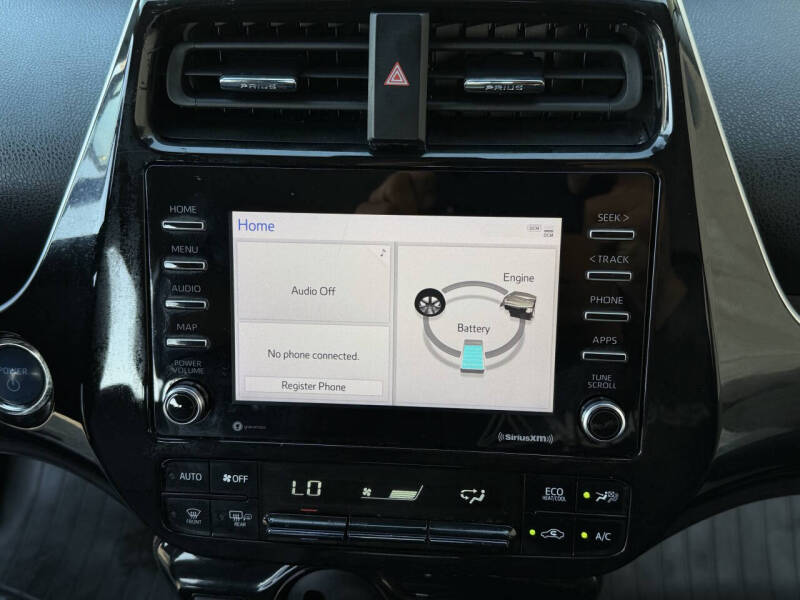 2021 Toyota Prius XLE