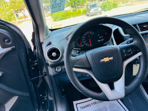2020 Chevrolet Sonic LS