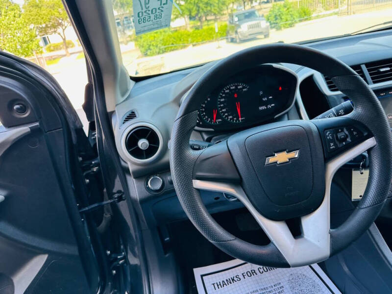 2020 Chevrolet Sonic LS