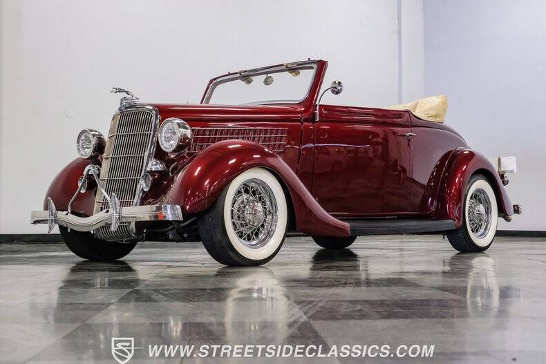 1935 Ford Cabriolet