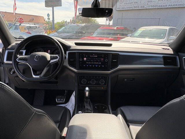 2021 Volkswagen Atlas Cross Sport V6 SE R-Line