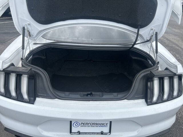2022 Ford Mustang EcoBoost Premium