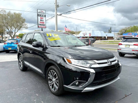2017 Mitsubishi Outlander for sale at AUTOFAIR LLC in West Melbourne FL