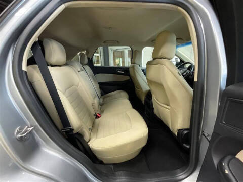 2020 Ford Edge SE