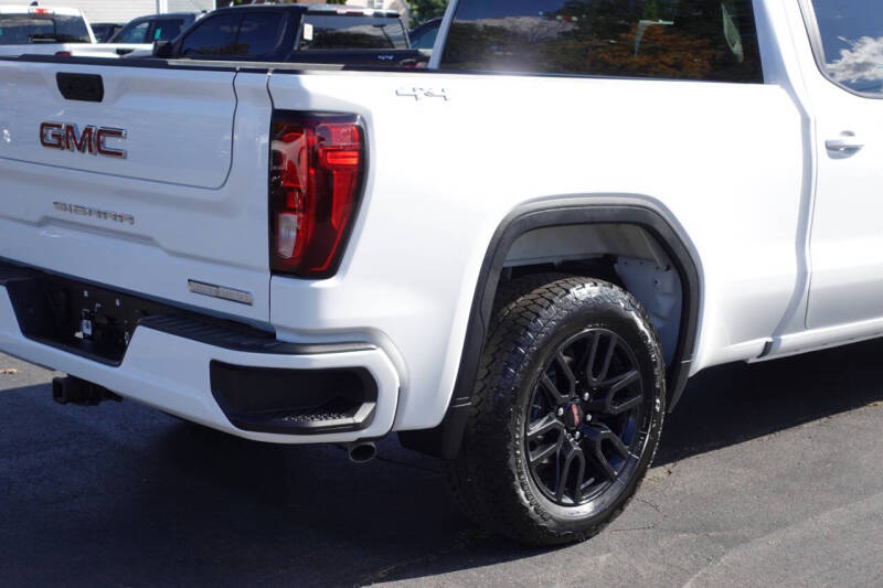 2025 GMC Sierra 1500 Elevation