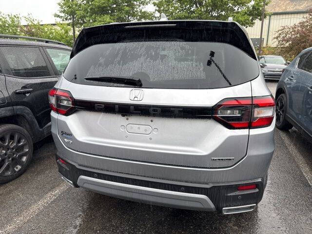 2023 Honda Pilot Touring