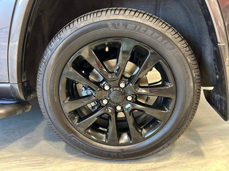 2017 Jeep Grand Cherokee Altitude