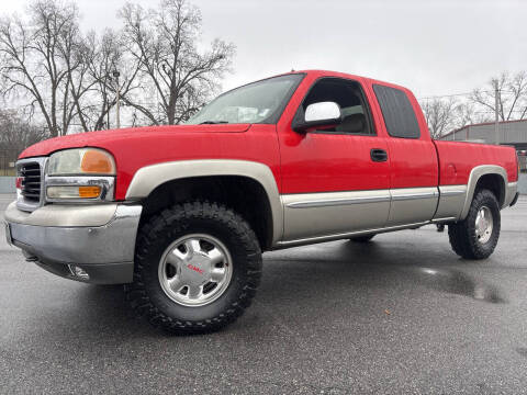 2001 GMC Sierra 1500 for sale at Beckham's Used Cars in Milledgeville GA