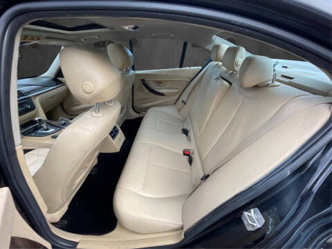 2015 BMW 3 Series 328i