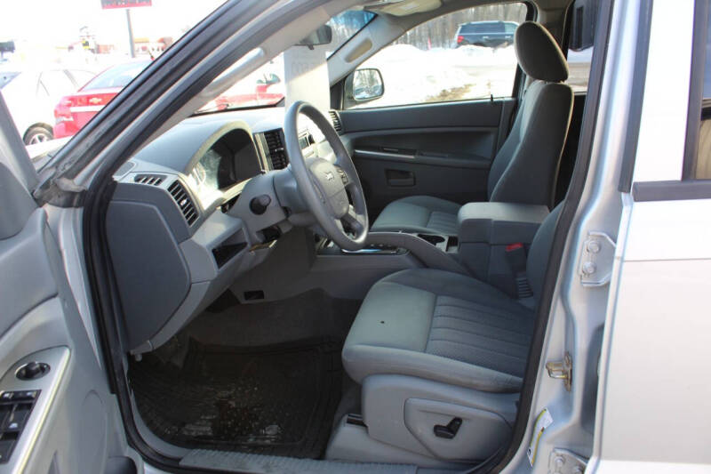 2006 Jeep Grand Cherokee Laredo