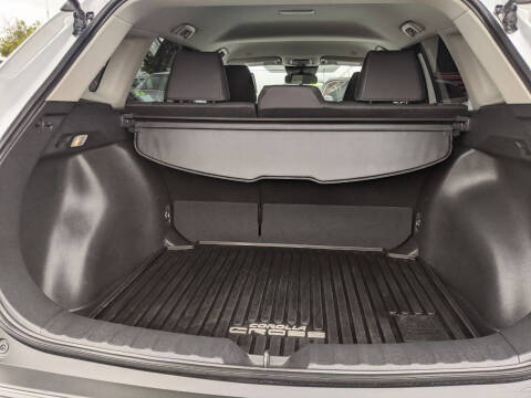 2025 Toyota Corolla Cross LE