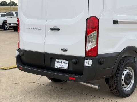 2025 Ford Transit 250