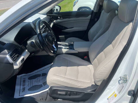 2018 Honda Accord Hybrid EX-L w/Navi