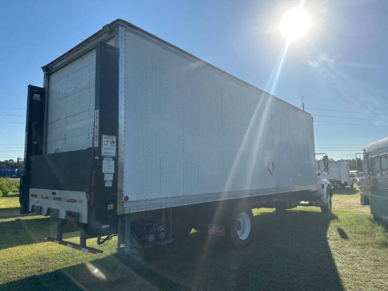 2018 International DuraStar 4300