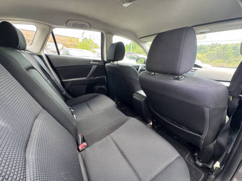 2013 Mazda MAZDA3 i Touring