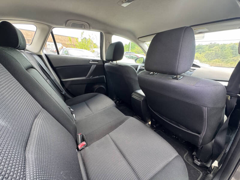 2013 Mazda MAZDA3 i Touring