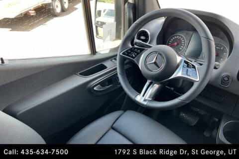 2025 Mercedes-Benz Sprinter