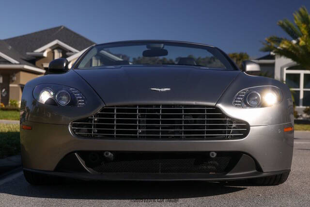 2012 Aston Martin V8 Vantage Roadster