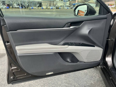 2018 Toyota Camry LE