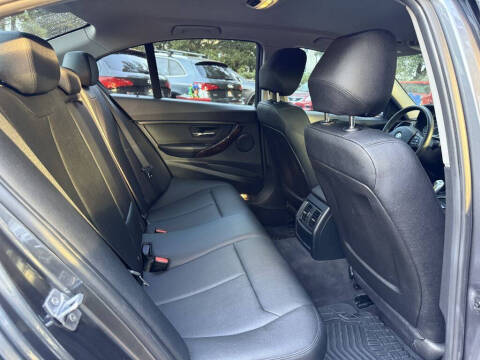 2016 BMW 3 Series 320i xDrive