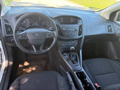 2018 Ford Focus S