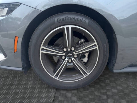 2024 Ford Mustang EcoBoost Premium