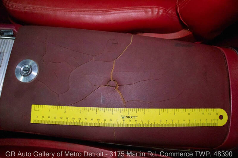 1961 Ford Thunderbird